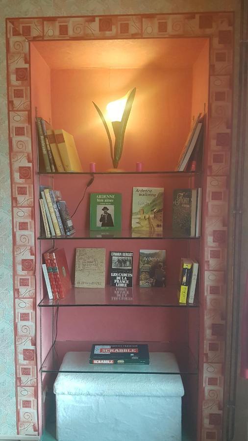 Le Point Du Jour Bed & Breakfast Revin  Екстериор снимка
