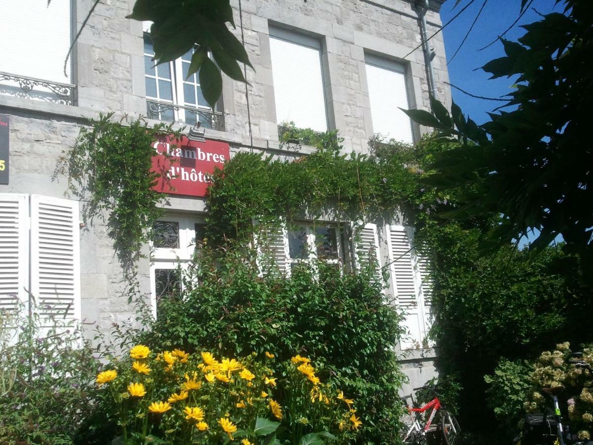 Le Point Du Jour Bed & Breakfast Revin  Екстериор снимка
