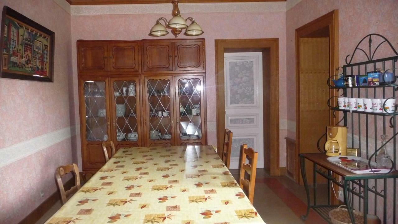 Le Point Du Jour Bed & Breakfast Revin  Екстериор снимка
